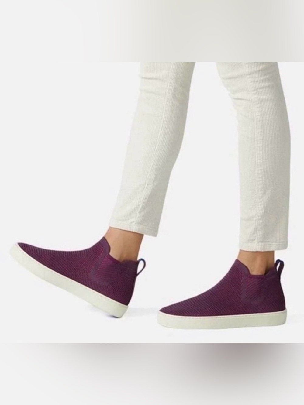 Rothy’s Chelsea Boots Lattice Knit Berry 9.5